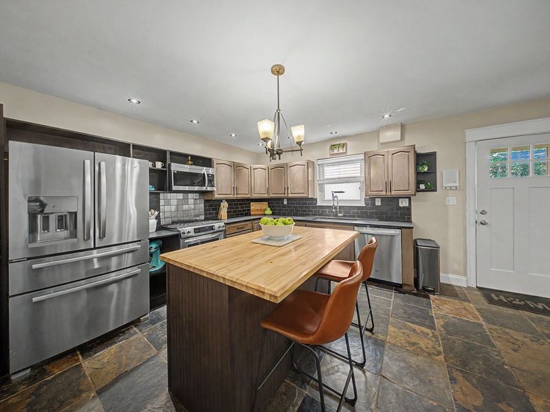 302 Hazelwood Drive, Covington, KY 41011 Photo 11