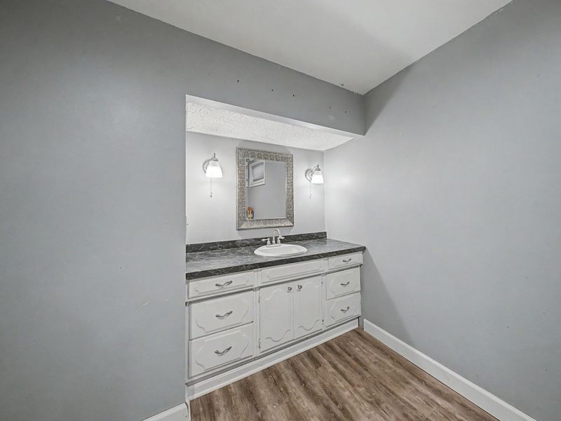 302 Hazelwood Drive, Covington, KY 41011 Photo 32