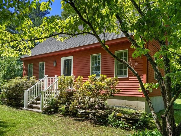 130 Burlingame Rd, Charlton, MA 01507