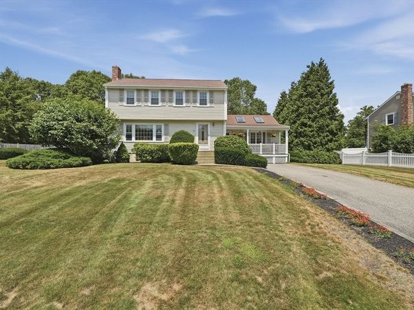 16 Pimental Way, Plymouth, MA 02360