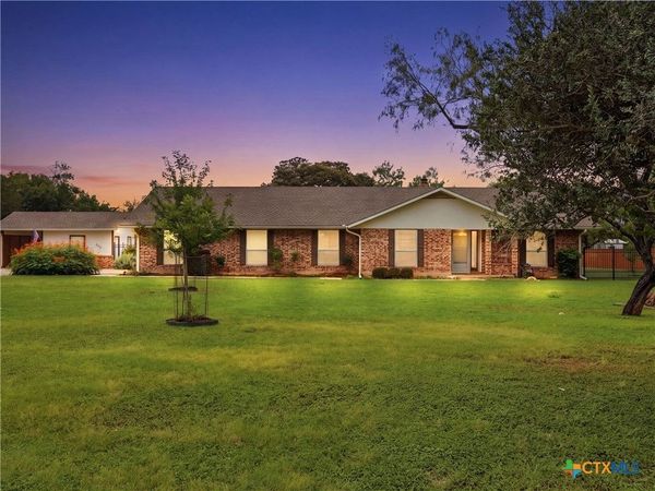 2402 Welsch Lane , New Braunfels, TX 78132