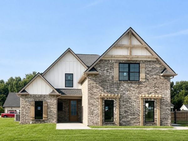 115 Bellshire, Clarksville, TN 37043