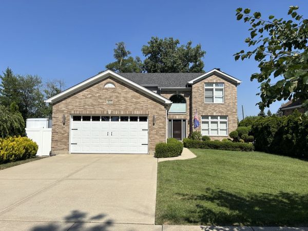 877 John Street, Bensenville, IL 60106