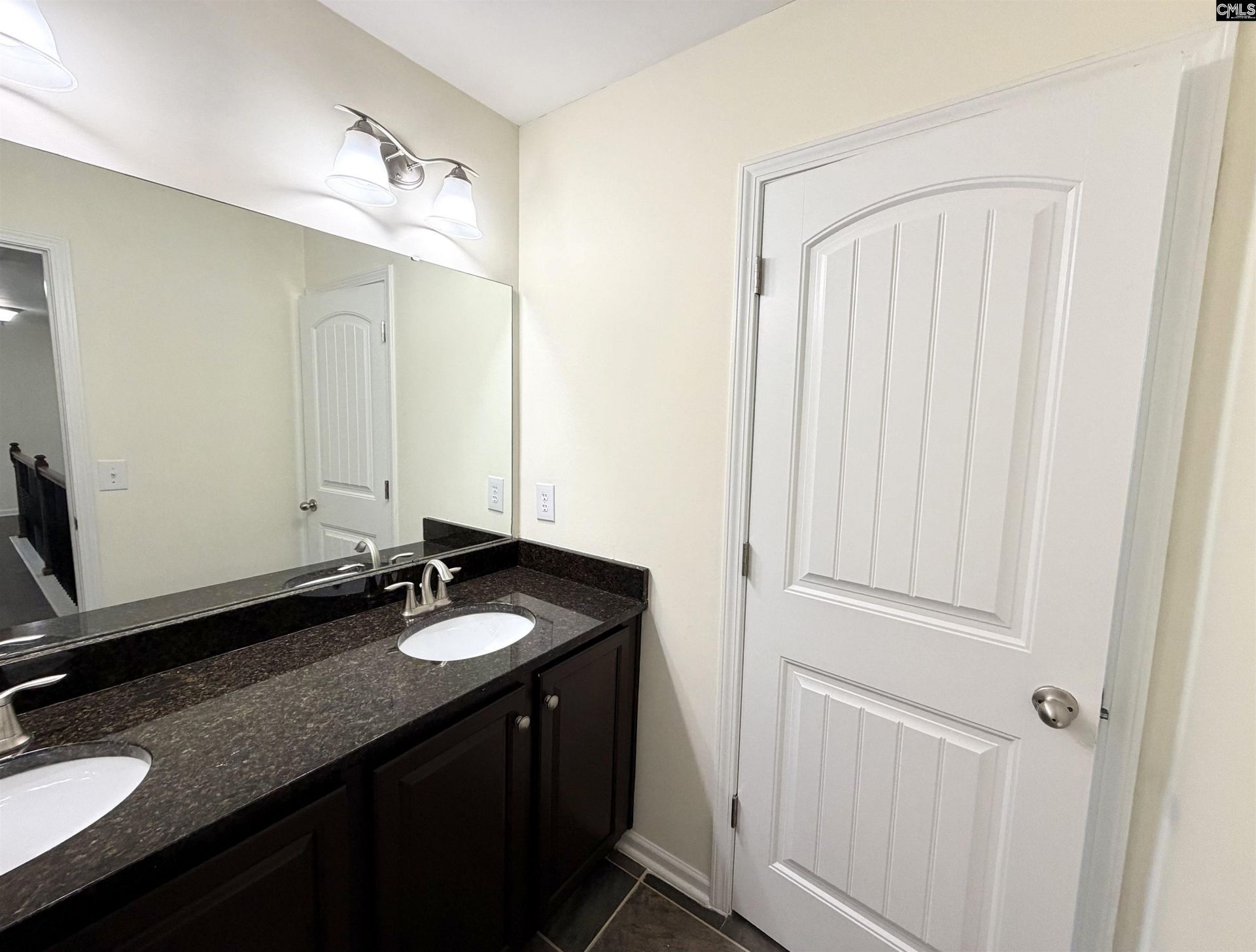 1405 Red Sunset Lane Photo 33