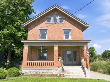 3229 Woodburn Avenue, Evanston, OH 45207