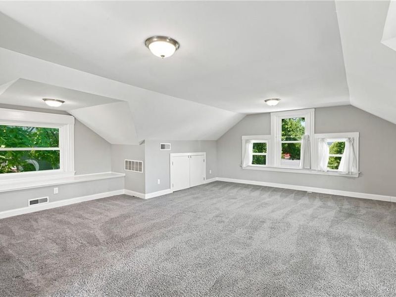 3229 Woodburn Avenue, Evanston, OH 45207 Photo 38