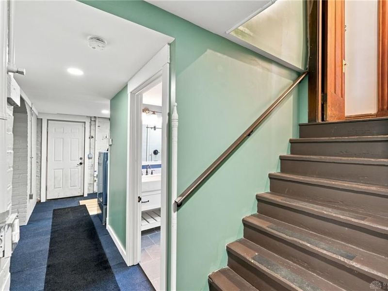 3229 Woodburn Avenue, Evanston, OH 45207 Photo 44