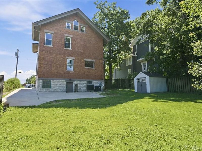 3229 Woodburn Avenue, Evanston, OH 45207 Photo 52