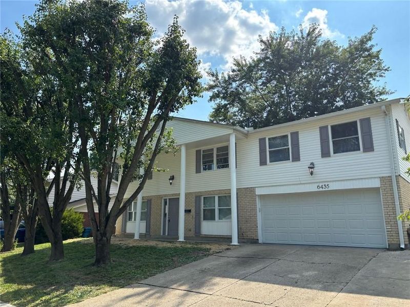 6435 Highbury Road, Huber Heights, OH 45424 Photo 1