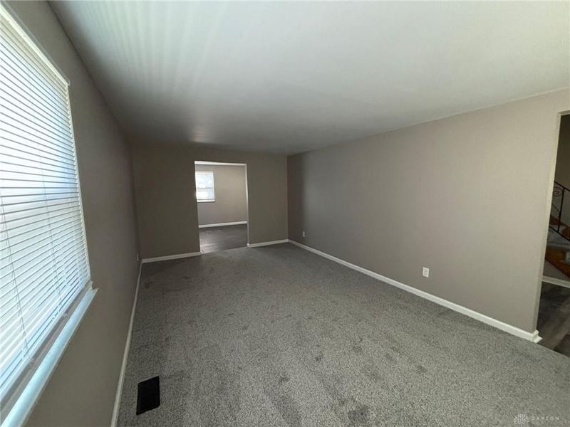 6435 Highbury Road, Huber Heights, OH 45424 Photo 3