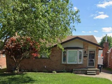 32021 Grandview Avenue, Westland, MI 48186