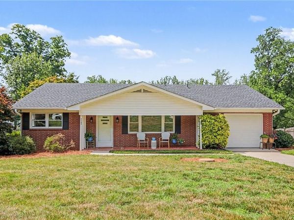 4380 Wesmar Drive , Pfafftown, NC 27040