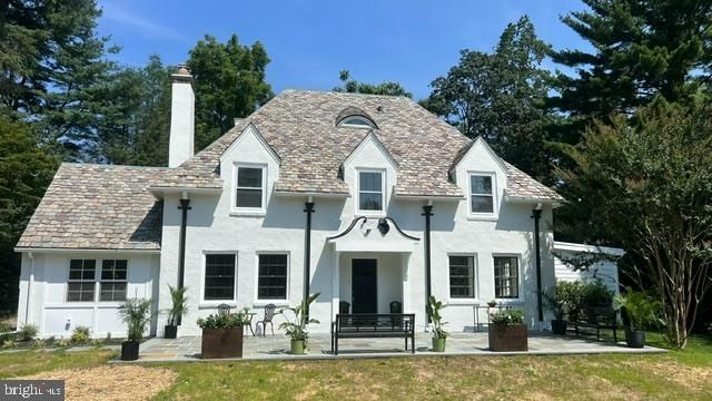 1013 INDIAN CREEK ROAD , WYNNEWOOD, PA 19096