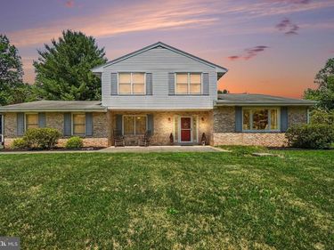 2525 VALLEY ROAD, MARYSVILLE, PA 17053