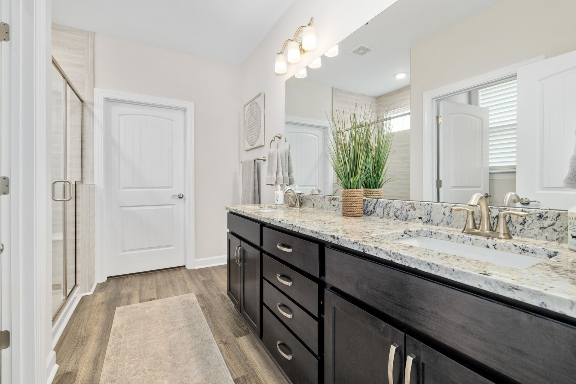 212 Starlit Way Photo 33