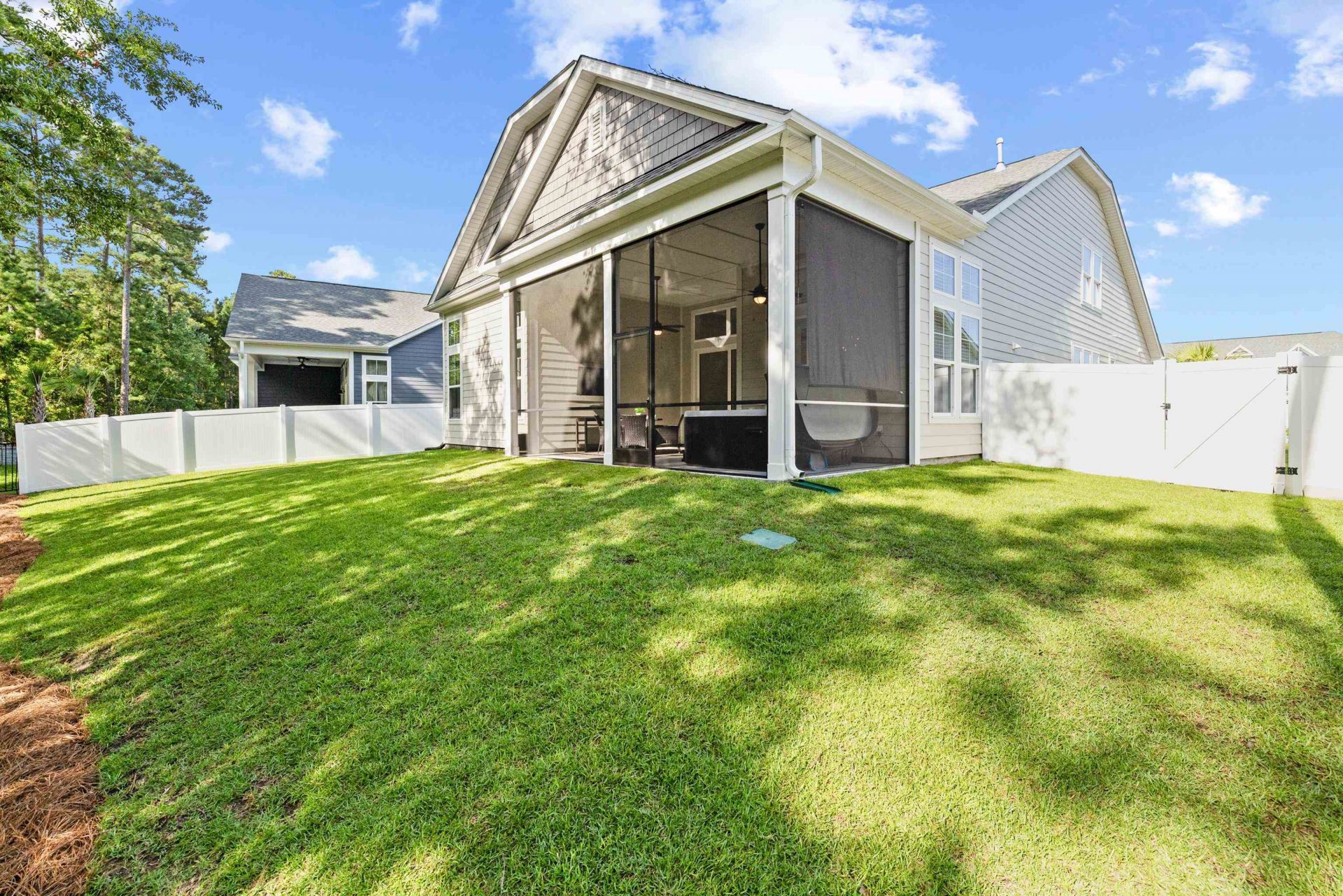 212 Starlit Way Photo 43