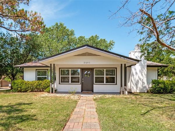 2201 Lake Coves Drive, Flower Mound, TX 75022