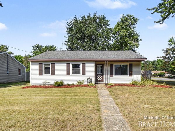 5409 Madison Avenue SE, Grand Rapids, MI 49548