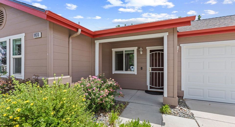 9830 Crystalline Drive, Reno, NV 89506 Photo