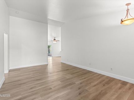 9830 Crystalline Drive, Reno, NV 89506 Photo
