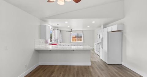 9830 Crystalline Drive, Reno, NV 89506 Photo