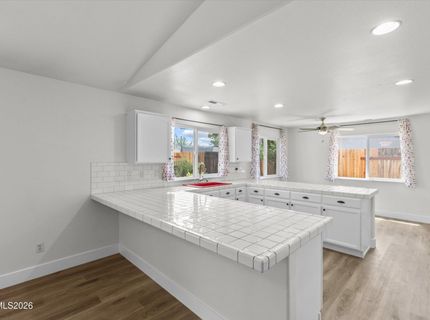 9830 Crystalline Drive, Reno, NV 89506 Photo
