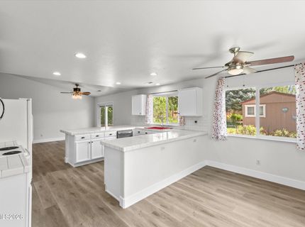 9830 Crystalline Drive, Reno, NV 89506 Photo