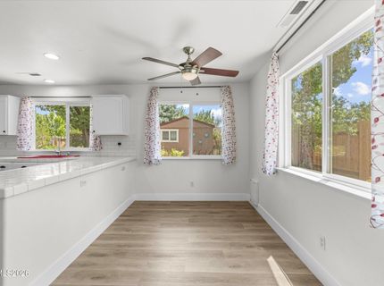 9830 Crystalline Drive, Reno, NV 89506 Photo