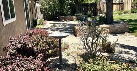 9830 Crystalline Drive, Reno, NV 89506 Photo
