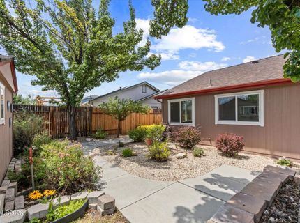 9830 Crystalline Drive, Reno, NV 89506 Photo