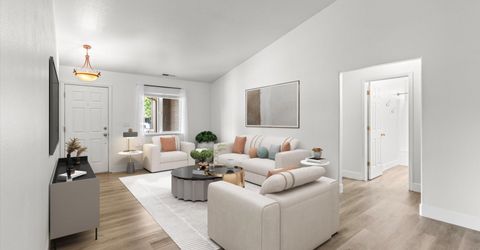 9830 Crystalline Drive, Reno, NV 89506 Photo