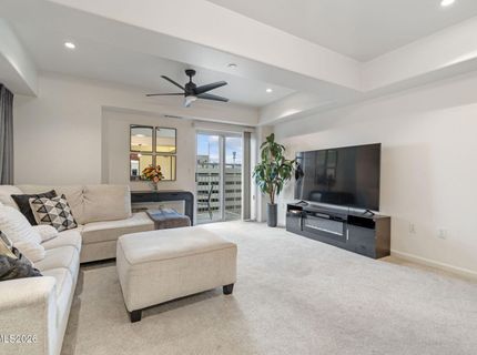 200 W 2nd Street, Unit APT 505, Reno, NV 89501 Photo