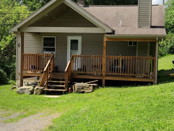 541 Sarver Road , Sarver, PA 16055