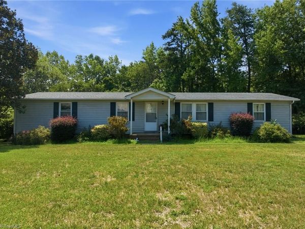 8405 Stafford Mill Road , Oak Ridge, NC 27310