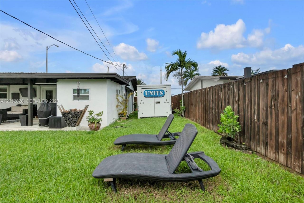 6145 W 6th Ave , Hialeah, FL 33012 Photo