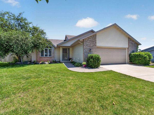 613 Greenfield Drive, DeForest, WI 53532