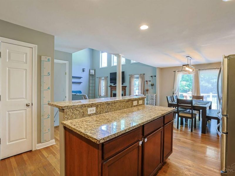 886 Grays Lane, New Richmond, OH 45157 Photo 13