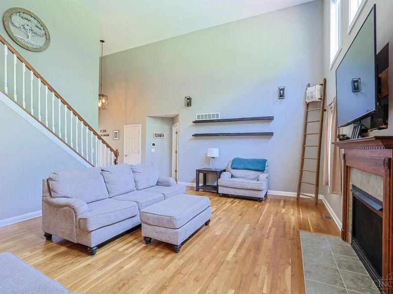 886 Grays Lane, New Richmond, OH 45157 Photo 9