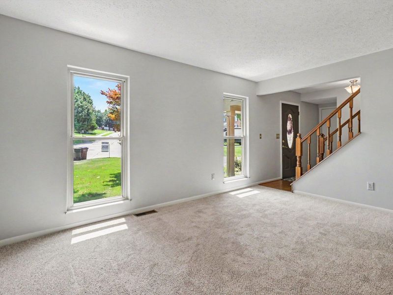 5251 Cotton Mill Court, Latonia, KY 41015 Photo 2