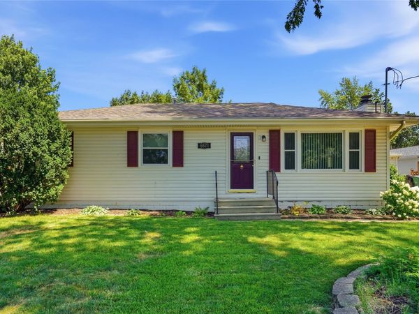 6671 NW 4th Court, Des Moines, IA 50313