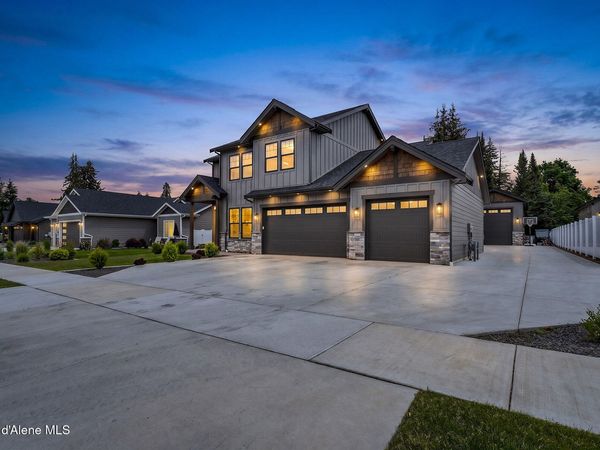 9116 N Raintree LN , Hayden, ID 83835