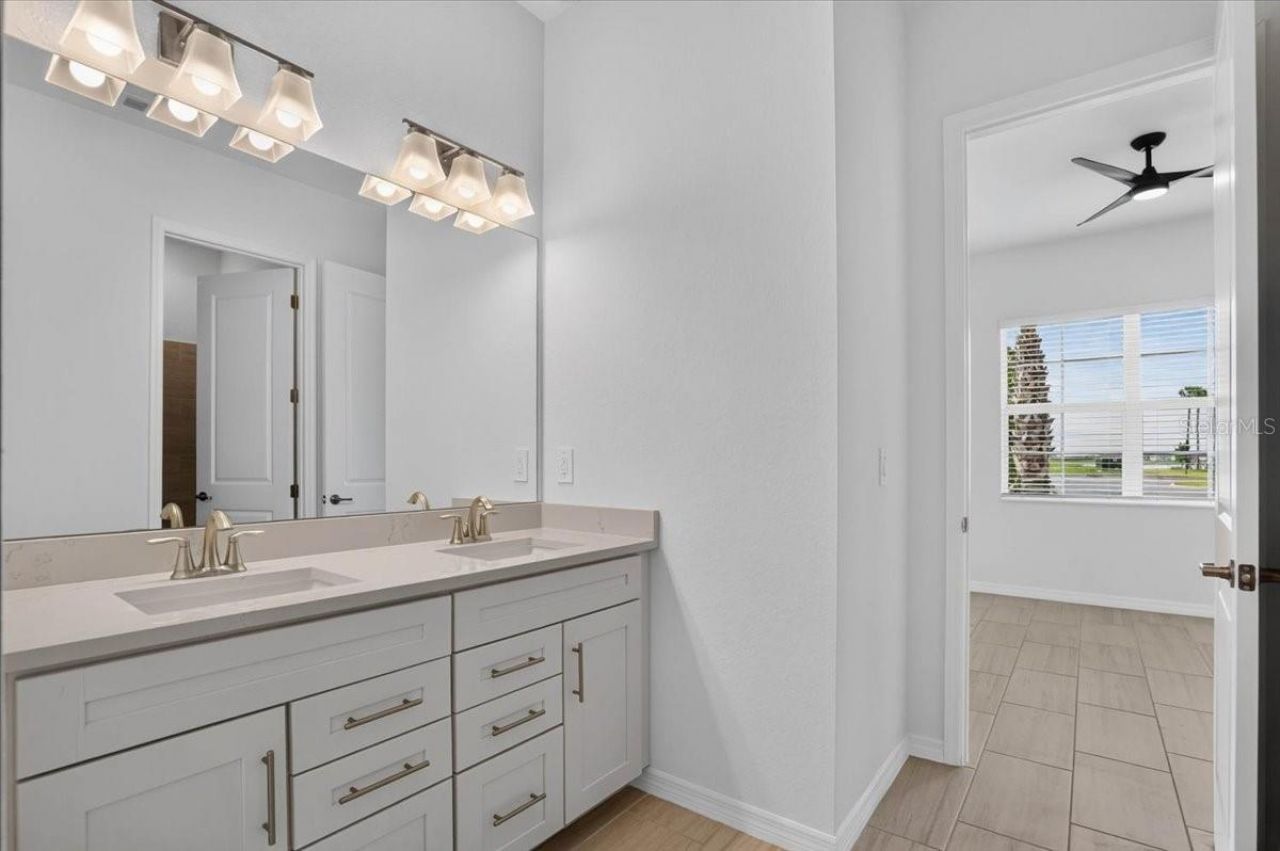 19219 Scallop Loop , Lakewood Ranch, FL 34211 Photo