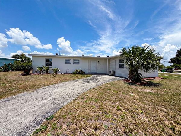 21530 GLENDALE AVENUE , PORT CHARLOTTE, FL 33952