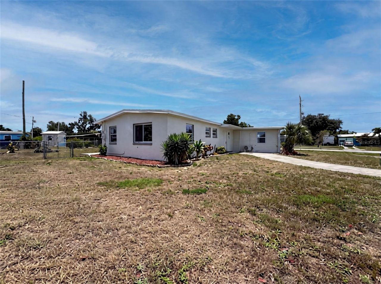21530 Glendale Avenue , Port Charlotte, FL 33952 Photo