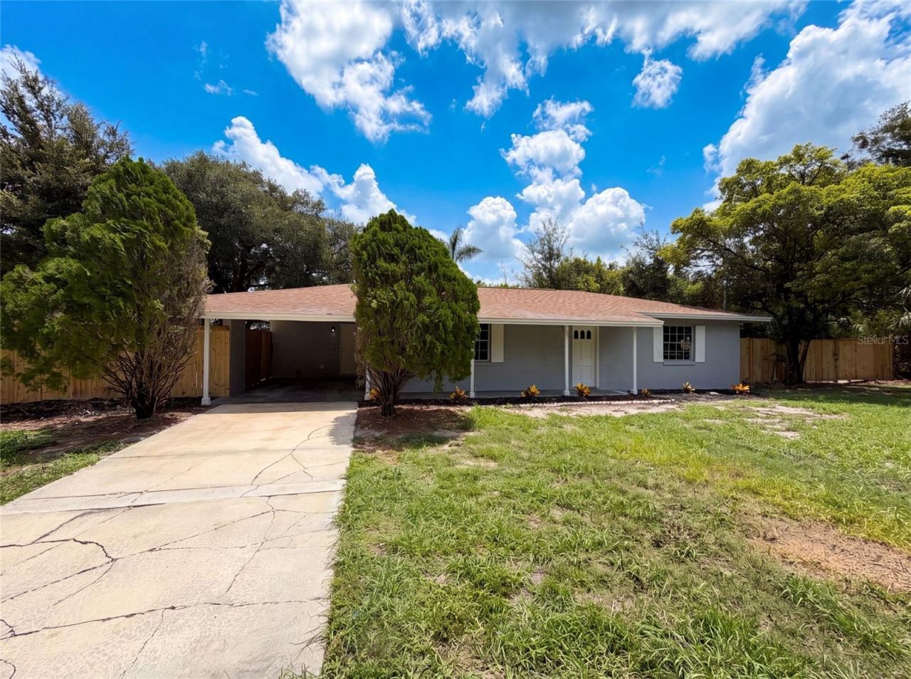 585 Hewett Drive , Orlando, FL 32807 Photo