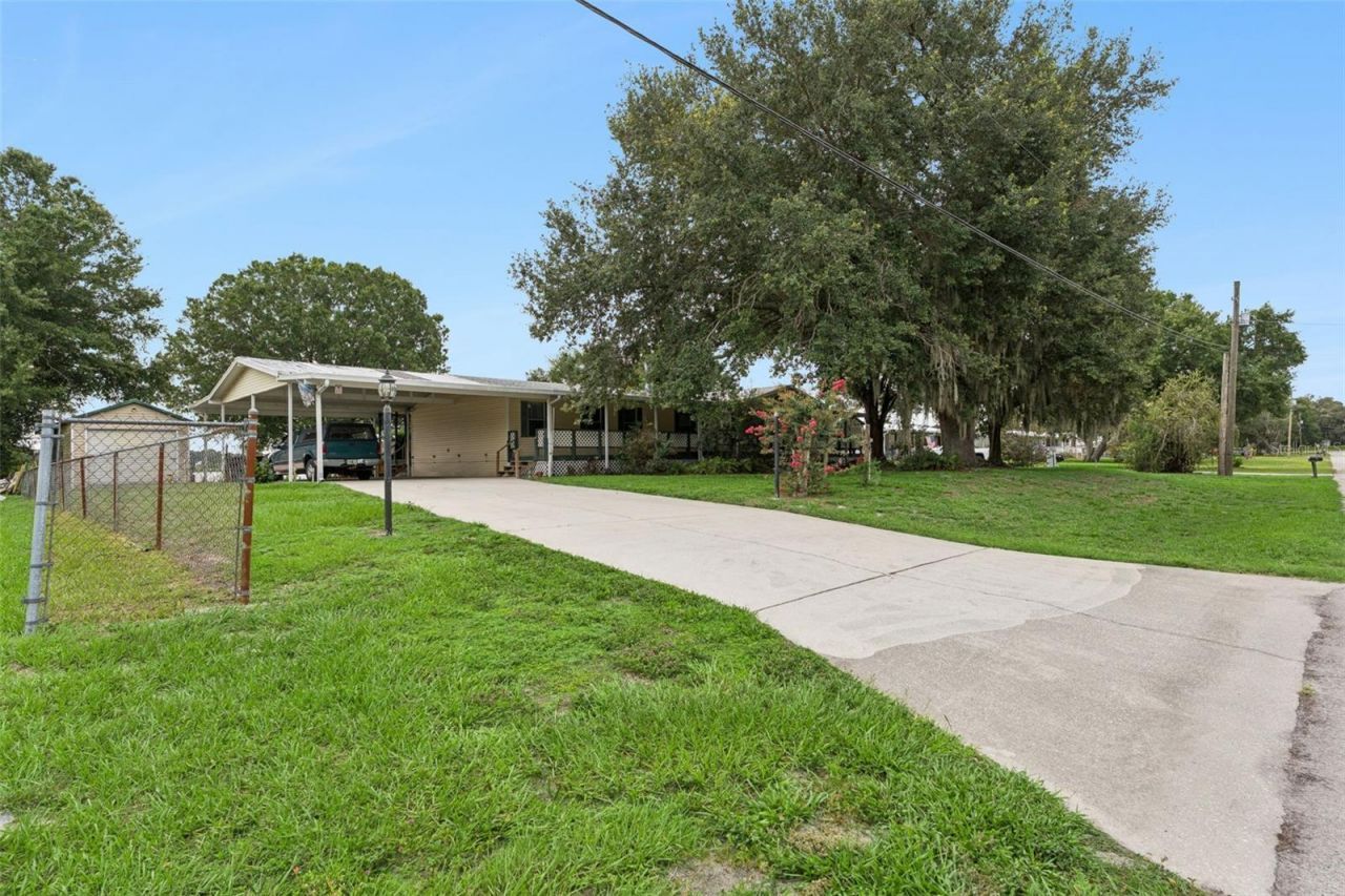 126 Bermuda Court , Winter Haven, FL 33880 Photo