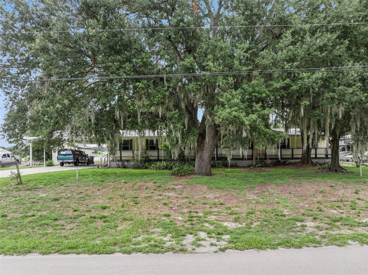 126 Bermuda Court , Winter Haven, FL 33880 Photo