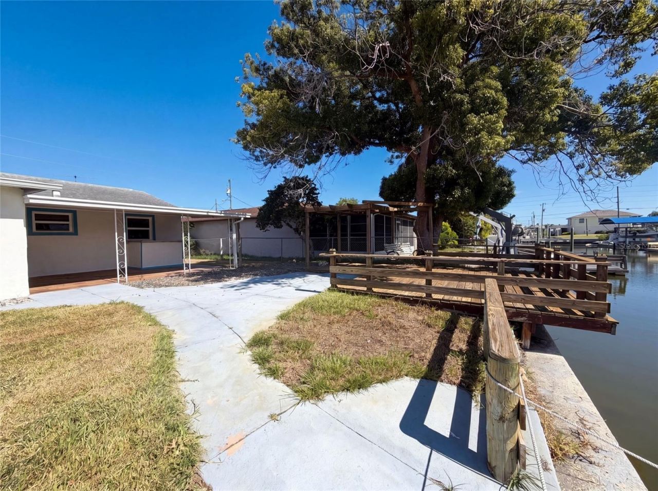 13638 Evelane Drive, Hudson, FL 34667 Photo