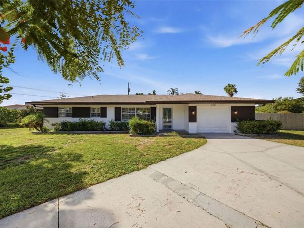 2051 MAGNOLIA DRIVE , CLEARWATER, FL 33764