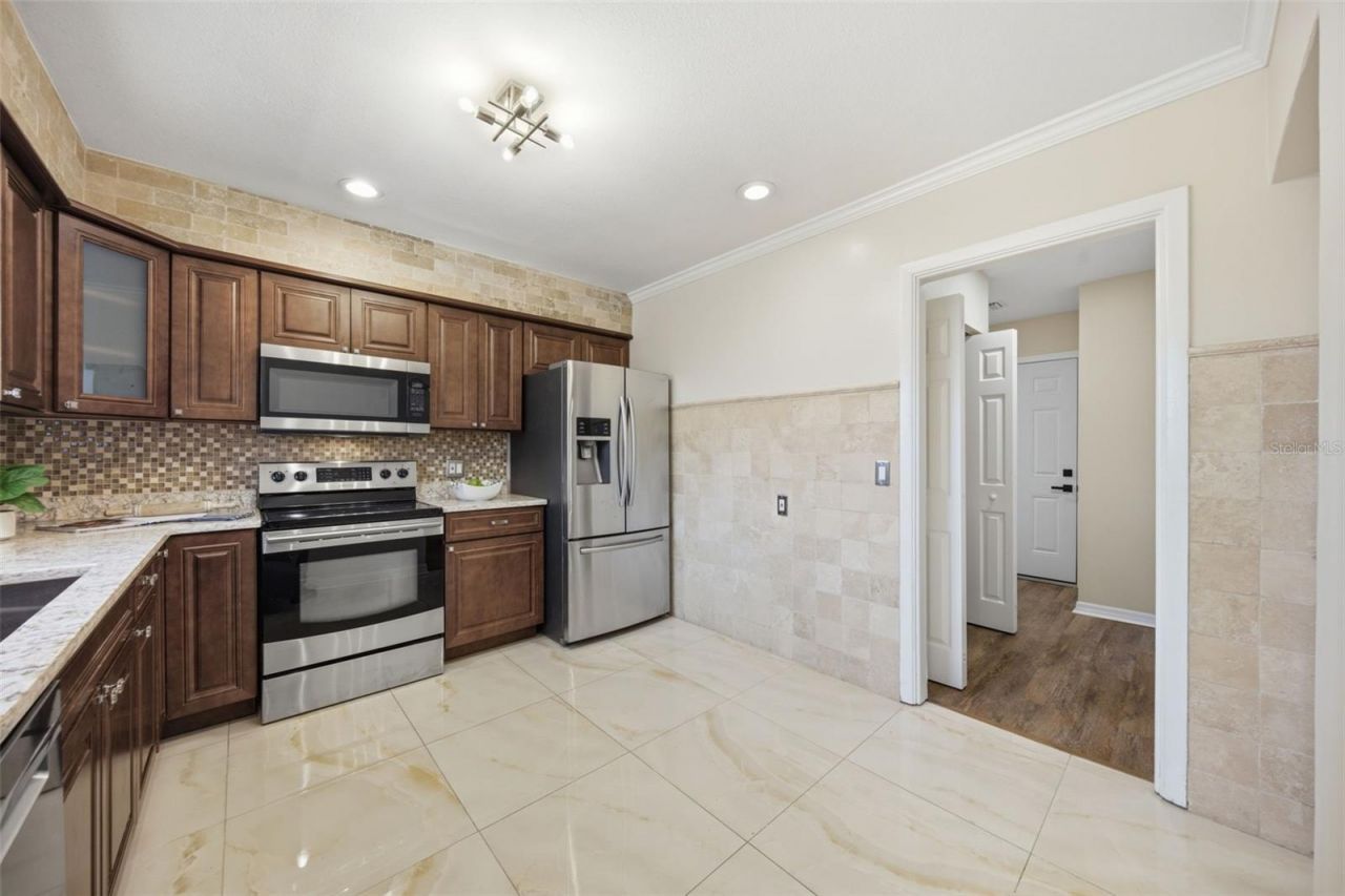 2051 Magnolia Drive , Clearwater, FL 33764 Photo